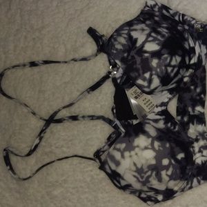 Victoria's Secret PINK Sports Bra